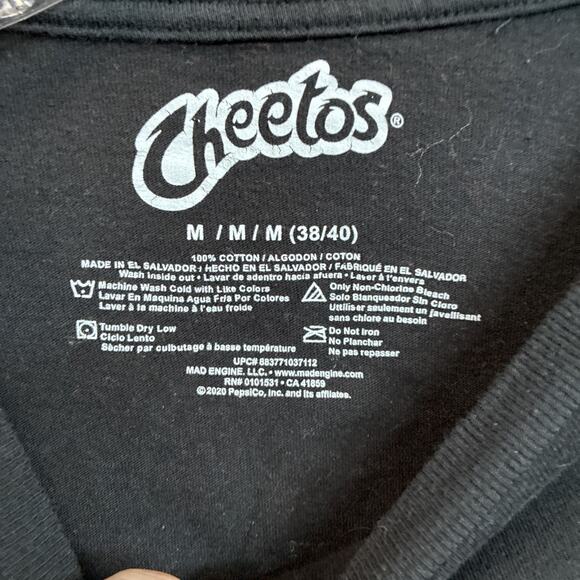 Vintage Graphic T-Shirts - Chester Cheetos - Size M- Long Sleeve - Picture 2 of 5